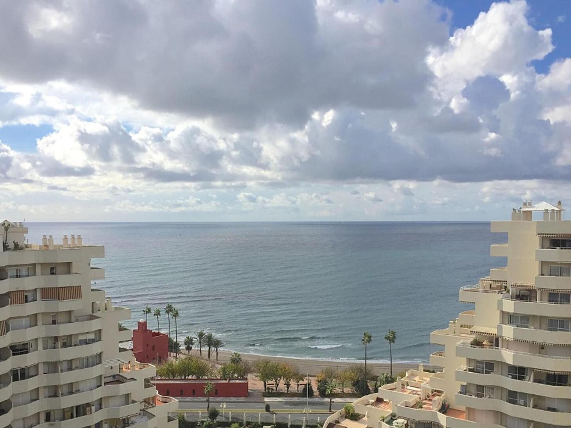 Belvilla By Oyo Estudio Benal Beach Malaga Zewnętrze zdjęcie
